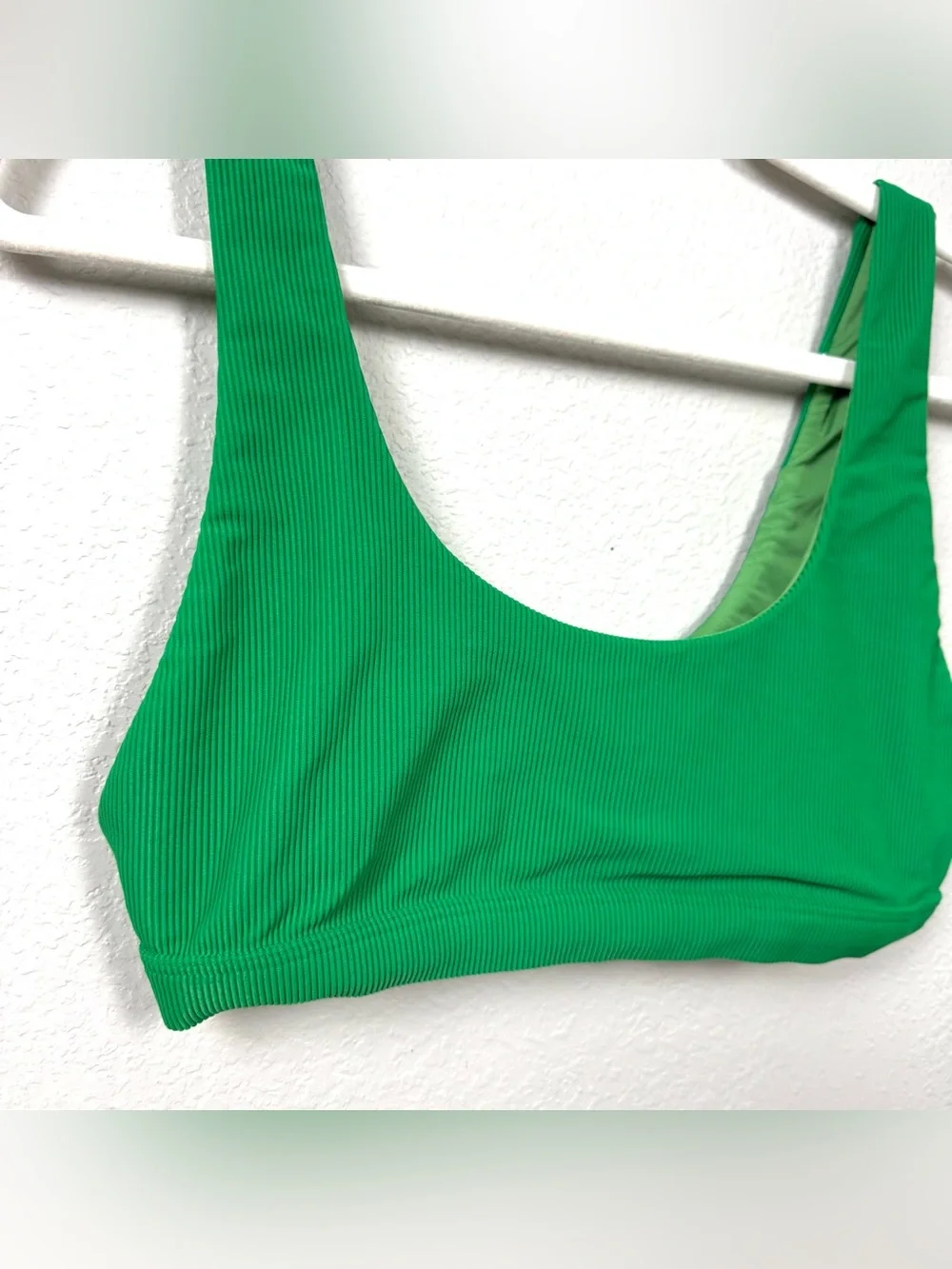 Beach Riot Size M Peyton Ribbed Bikini Top Swimsuit In Jelly Bean Green Coastal